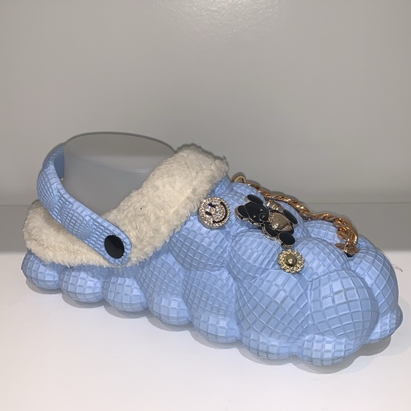 BLUE BUBBLE SLIPPER WITH FUR - Picture 5 of 5